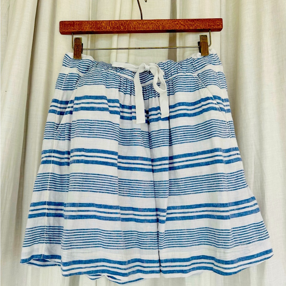 J. CREW Boardwalk Linen Mini- Skirt. Horizontal Blue & White stripe. Nautical!